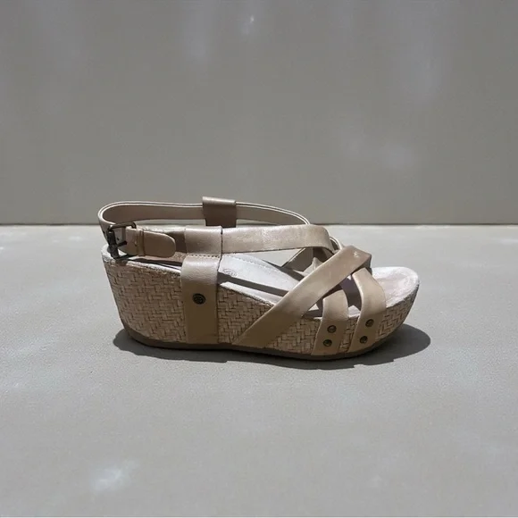 Brussola Formentera Cross Straps Wedge Platform Sandals | Milky Tea | Size EU 39
