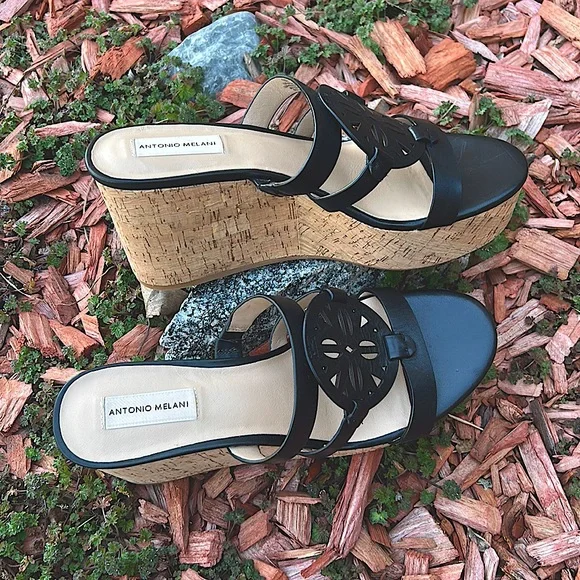 Antonio Melani Women’s size 10 Quinlynn Leather Platform Black Wedge Sandals