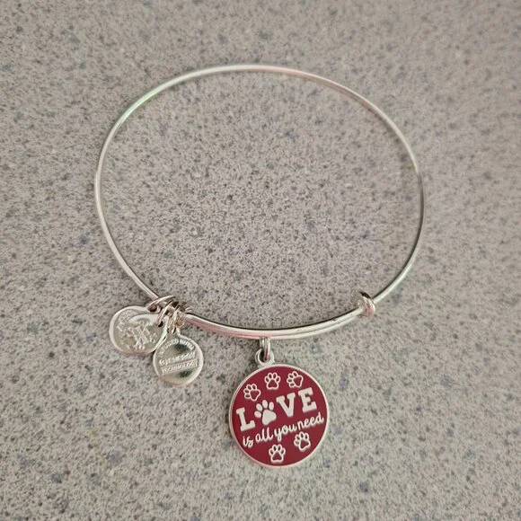 NWOT Alex and Ani All You Need Is Love Dog Paw Silver Charm Bracelet Bangle 161