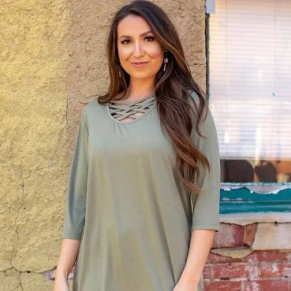 Tunic Crisscross neckline Olive Green Size Small