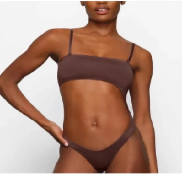 NWT SKIMS STRAPLESS‎ ONE PIECE MONOKINI