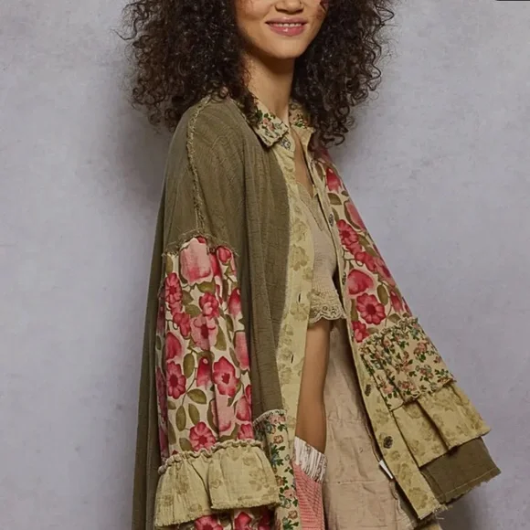 🆕 🌸 POL Boho Patchwork Floral Long Sleeve Patchwork Double Gauze NWOT