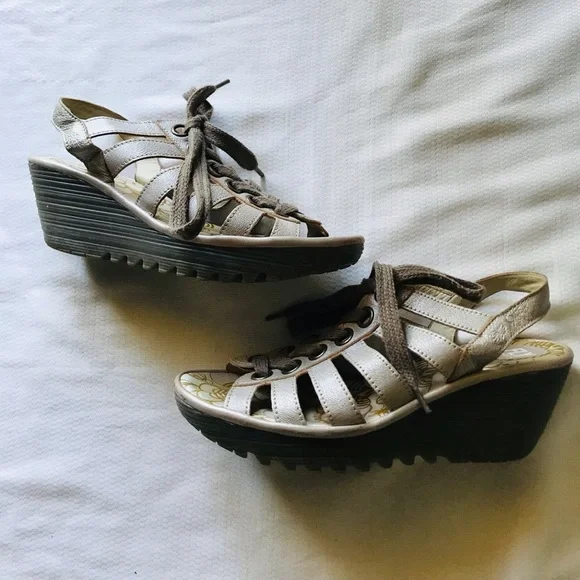 Fly London Women's Wedge Sandals