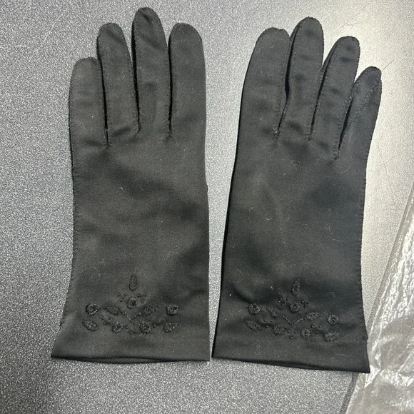 Vintage ARIS Cotton Gloves Embroidered Small Black Germany