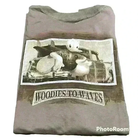 *New* Donald Duck Woodies to Waves Light Brown T-shirt‎ Sz L
