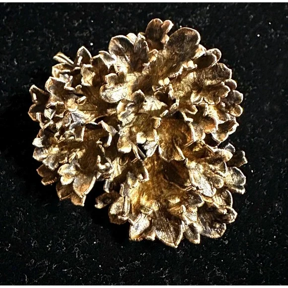 Flora Danica Denmark Curly Leaf sterling Silver Gold Wash Pin