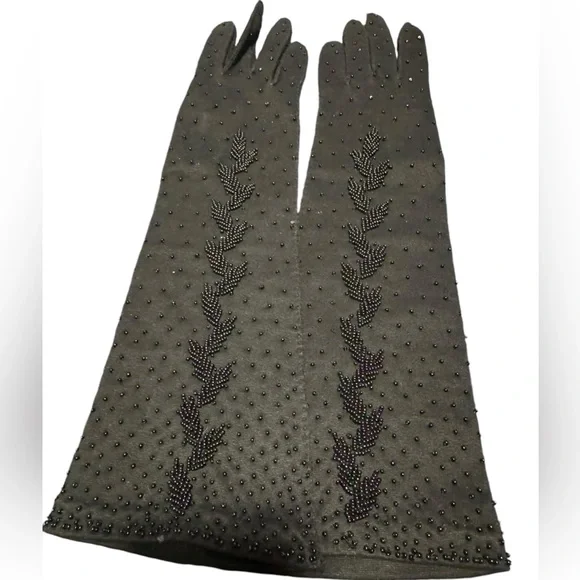 Vintage black cotton beaded evening gloves. Size 6.5. EUC.