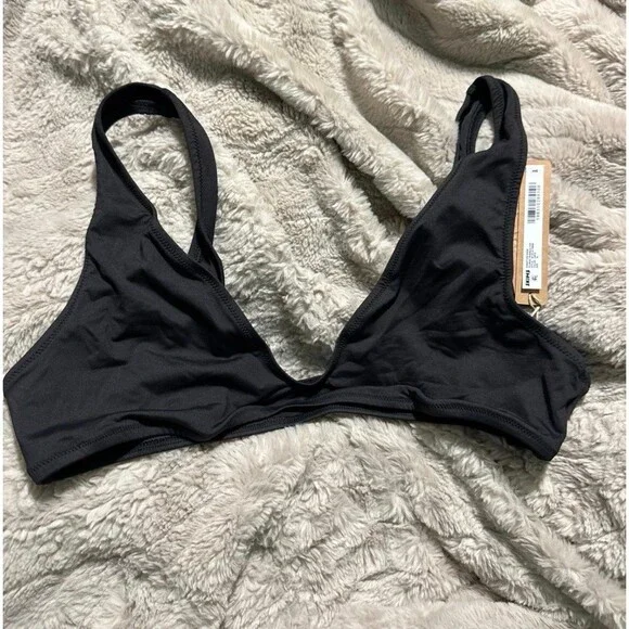 swim plunge triangle top Onyx