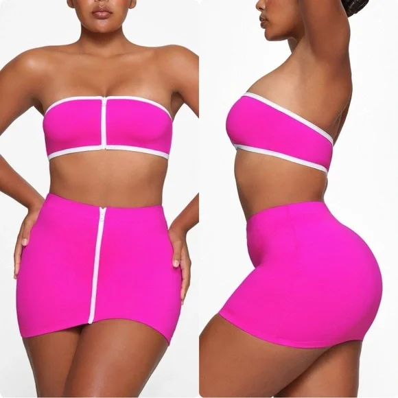 NWT SKIMS Size XS Swim Zip-Up Mini Skirt in Hibiscus