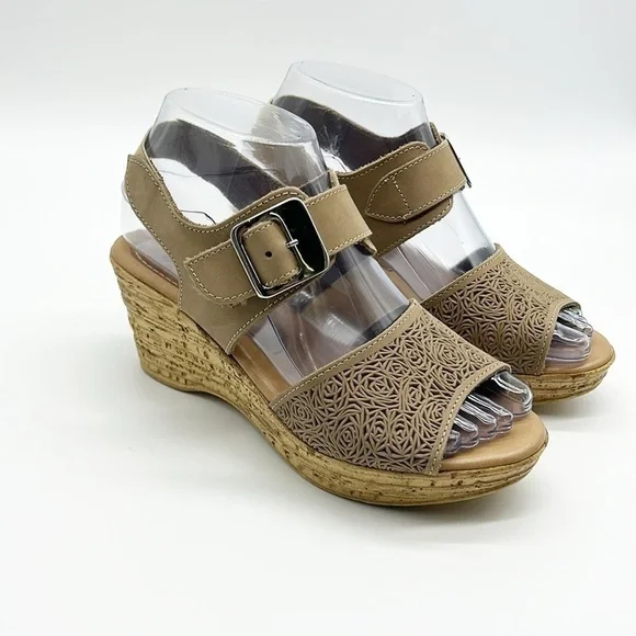 Spring Step MITU Wedge Sandals EU 36 Women's 5.5-6 Beige Perforated Leather‎