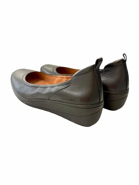 Vionic Jacey Black Leather Wedge Shoes Size 10 Slip-on Arch Support Ballet-flat