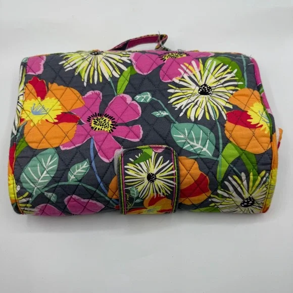 Vera Bradley Quilted Floral Fold Up Changing Pad‎ Diaper Clutch Travel
