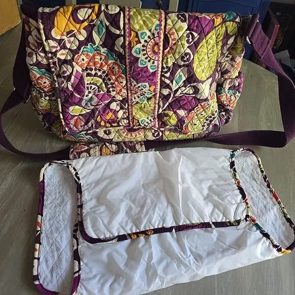 VERA BRADLEY Diaper Baby Bag w/Changing Pad Travel Duffle Purple Plum Crazy