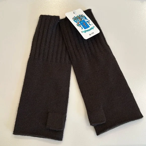 New PORTOLANO 100% Italian Merino Wool Gloves. One Size. Brown.