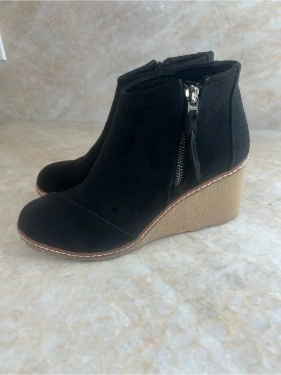 Toms Black Suede Wedge Ankle Booties with Tan Wedge