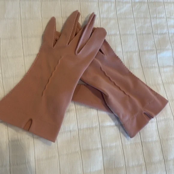 Vintage Fownes gloves pink nylon double woven made in USA women’s size 6 1/2