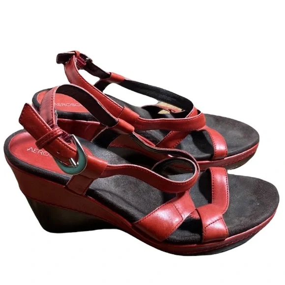 Aerosoles Hedge Maple Red Wedges Size 6.5