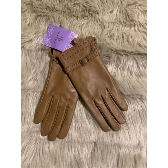 NWT Hot In Hollywood Leather Gloves