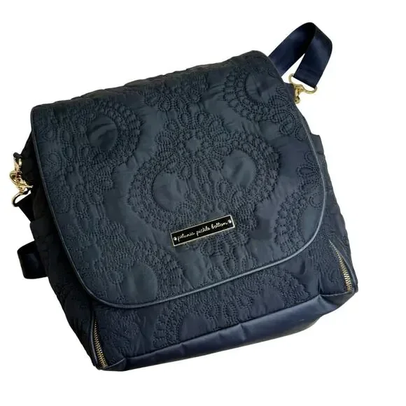 PETUNIA PICKLE BOTTOM Central Park North Boxy Backpack Black