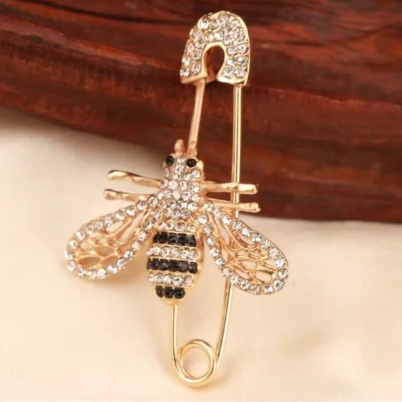 Maison Crystal Bee Brooch