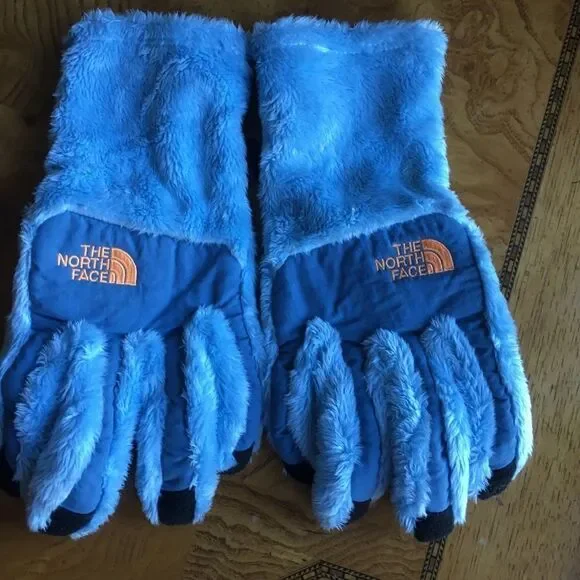 NORTHFACE SOFT Chenille Like Gloves!
