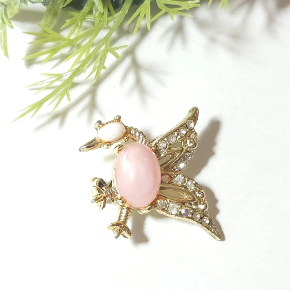 Vintage Gold Pink Moon Glow Jelly Belly Crystal Winged Bird or Duck Brooch Weiss