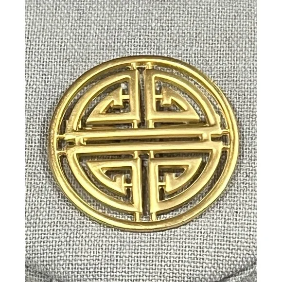 Walters Art Museum Brooch Gold Tone Chinese Shou Longevity Symbol Brooch