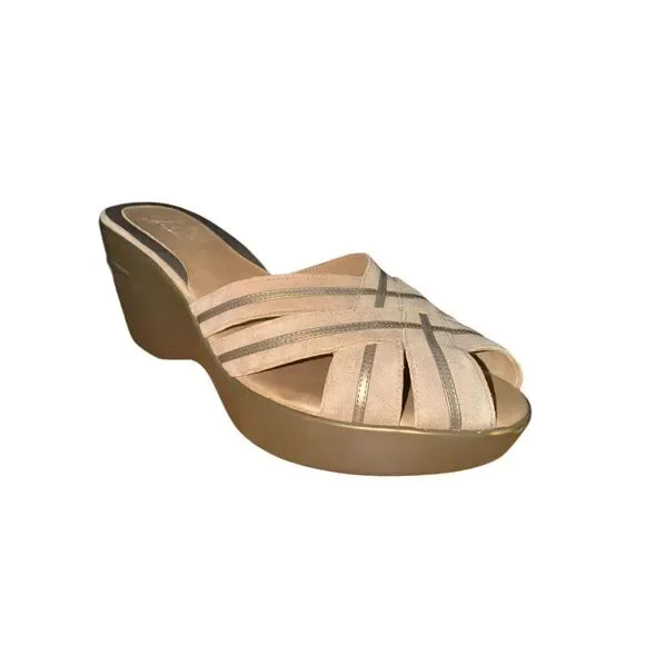 Cole Haan tan/ taupe Peep Toe Platform Sandal Women's Sz 10 Great Condition