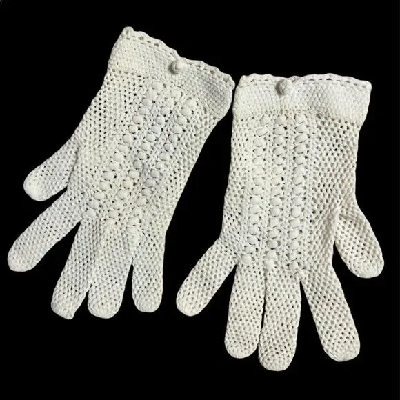 Vintage crochet ivory evening gloves