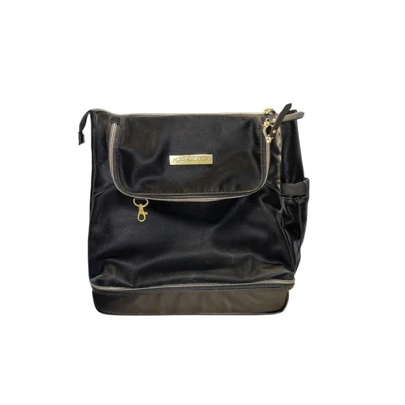 Petunia Pickle Bottom Boxy Backpack Diaper Bag Glazed Faux Leather Gold Hardware
