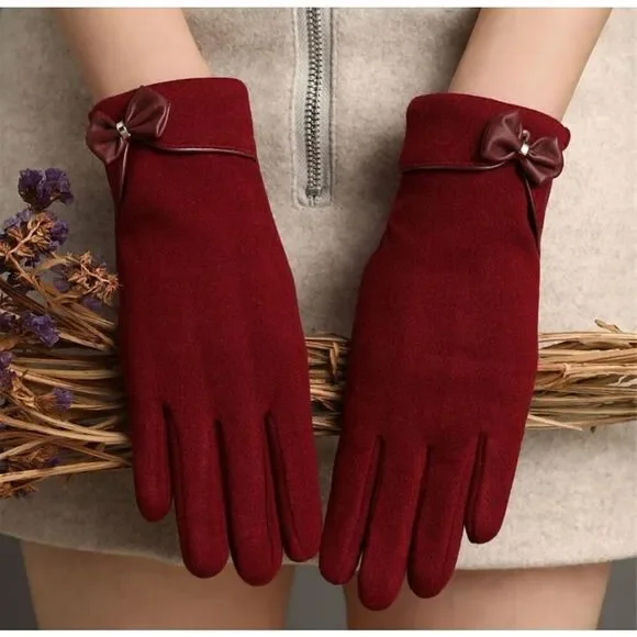 Burgundy Bow Gloves