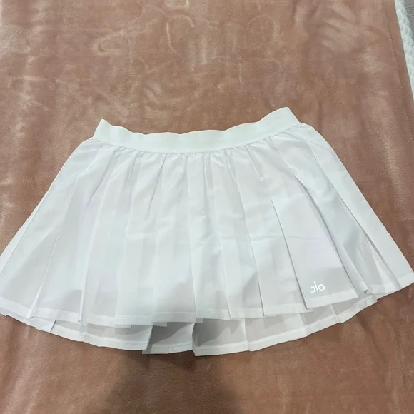ALO Yoga White Pleated Mini Skirt