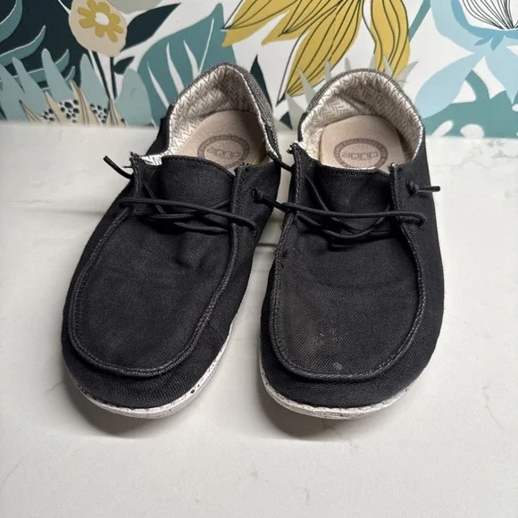 Hey Dude Wendy Funk Black‎ Men's Size 5 Women's Size 7 Comfort Shoes