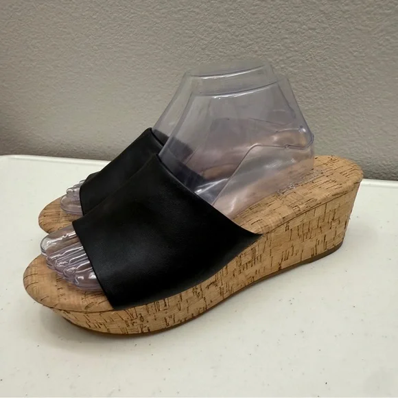 Micheal by Michael Shannon Size 9.5 Wedge Black Strap Shoes