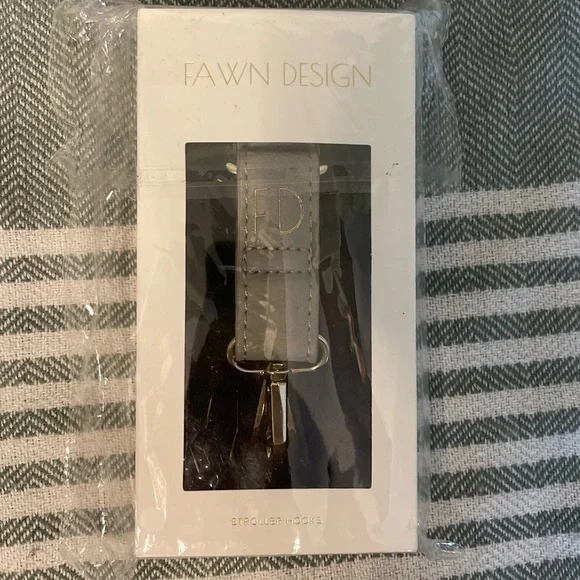 Fawn‎ Design Stroller Hooks NWT