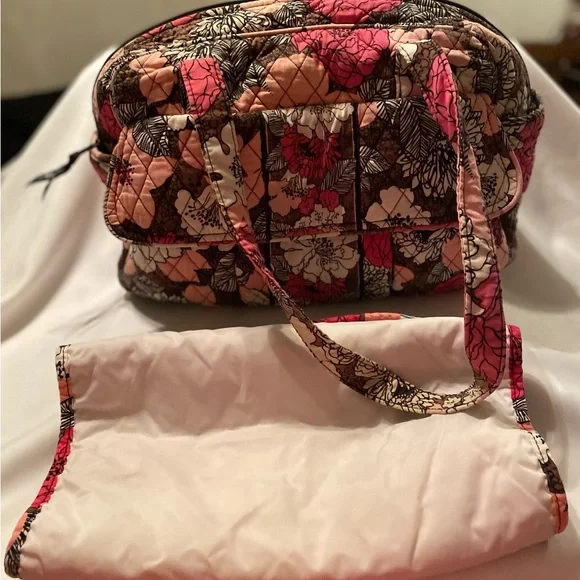Vera Bradley Baby Diaper Bag Retired Mocha Rouge Print EUC 🧡Host Pick🧡