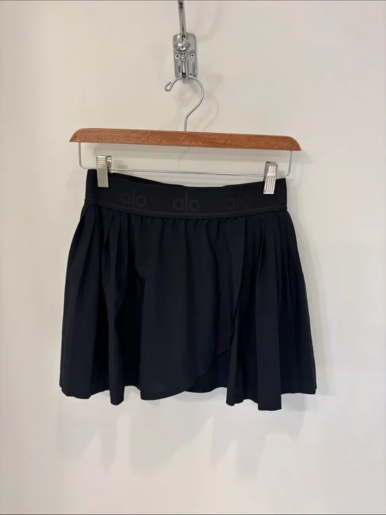 ALO Yoga Black Pleated Active Mini Skirt