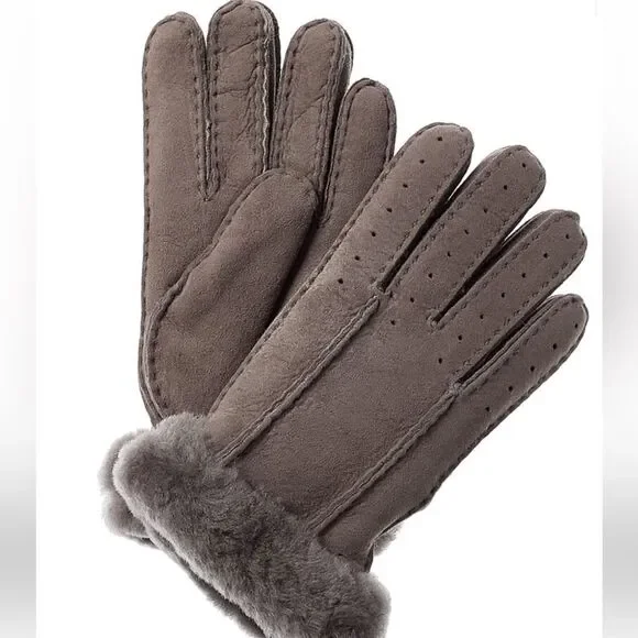 NWT Ugg Women's Perforated Gloves