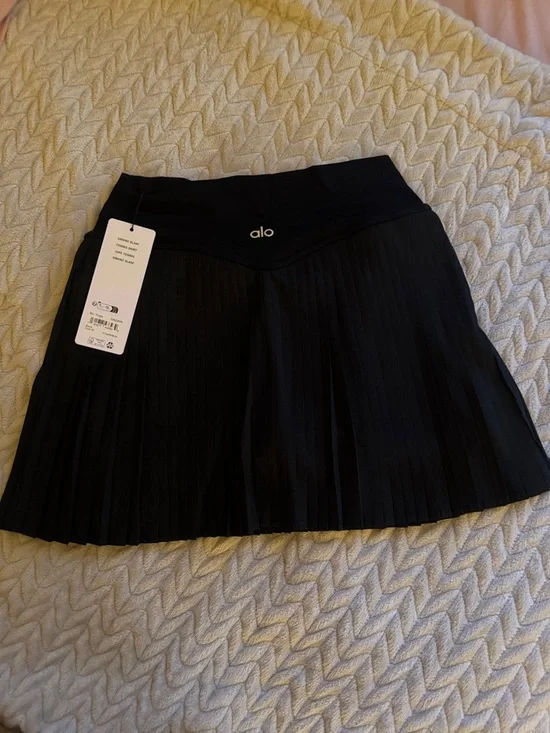 ALO Yoga Black Pleated Skater Skirt