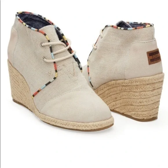 TOMS Women’s Desert Wedge Heel Booties in Whisper Burlap