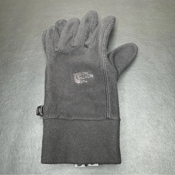 The north face men’s gloves size medium