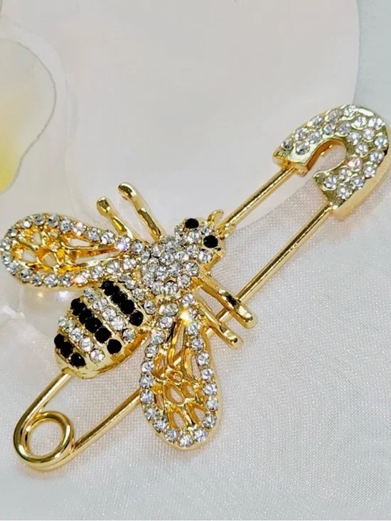 Anthropologie Gold and Black Bee Safety Pin Brooch