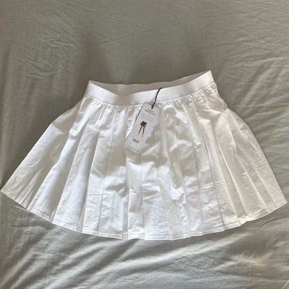 ALO Yoga Women's White Tennis Skirt