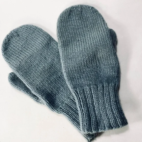 Blue Gray Knit Fall Winter Mittens