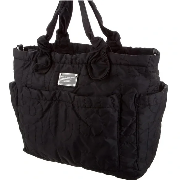 Marc by Marc Jacobs black Pretty Nylon Eliza-A-Baby Diaper Bag 🍼