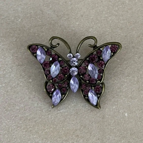 Vintage Style Purple Rhinestone Butterfly Brooch | Gold Tone Statement Pin