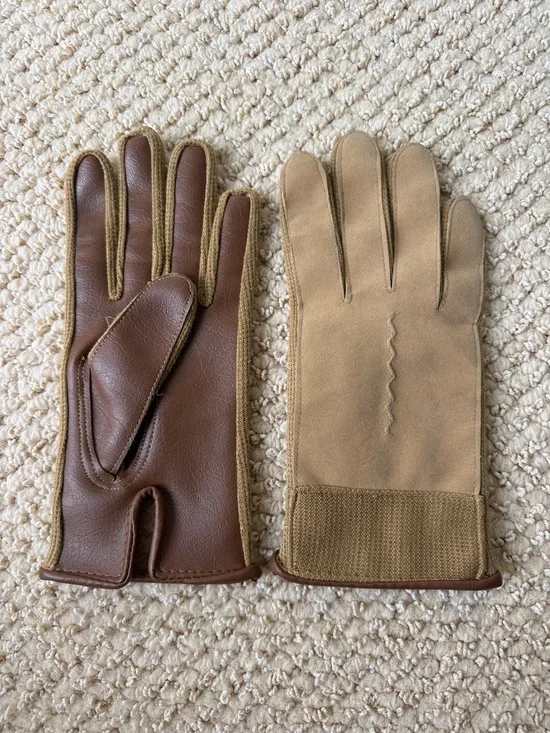 Women’s Brown and Tan Gloves - Classic Driving Style