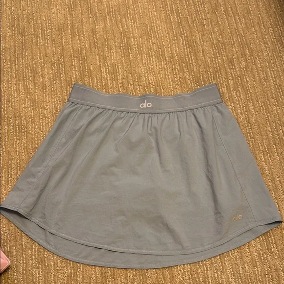 ALO Yoga Gray High-Low Skater Mini Skirt