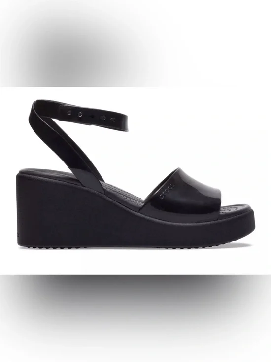 Crocs Brooklyn Women's Ankle Strap Wedge Sandals size 8
