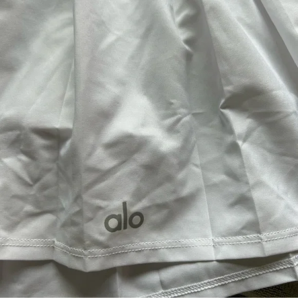 ALO Yoga White Skirt